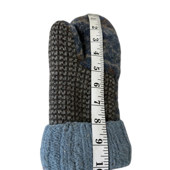Handmade Mittens Upcycled Sweaters Recycled Wool or a Blend Fleece Lined OSFM - Picture 6 of 8